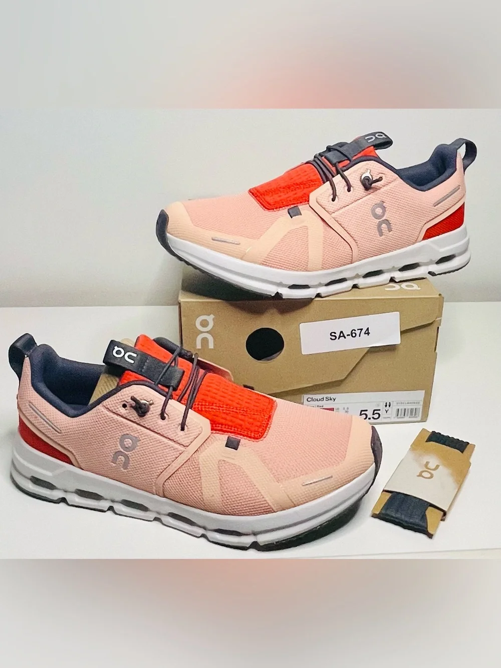 On Running Kids Cloud Sky Lightweight Red/Orange Runner